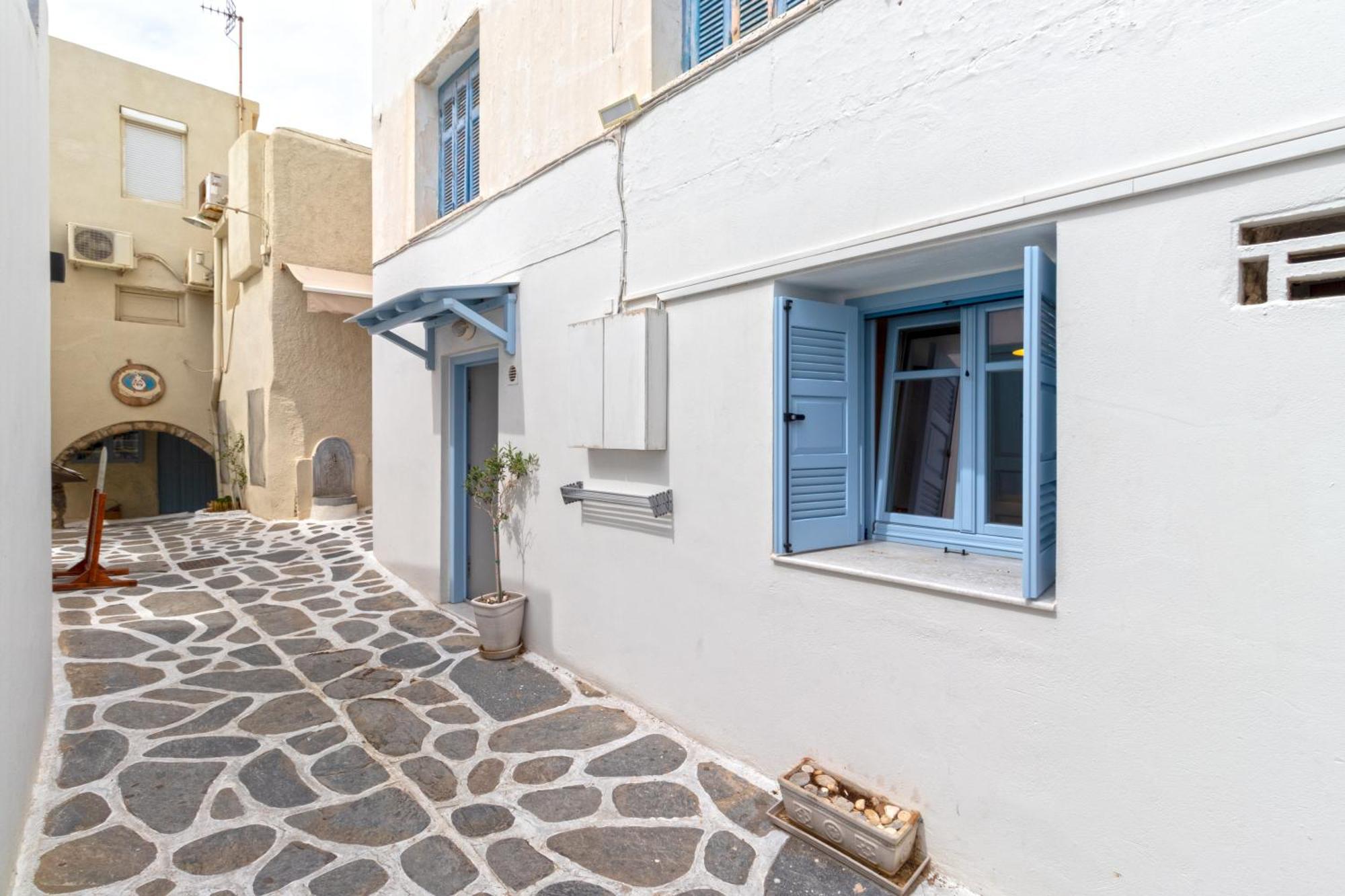 Апартаменты Aotes Naxos City Экстерьер фото